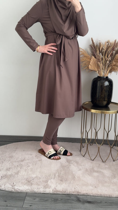 Burkini niya lichtbruin